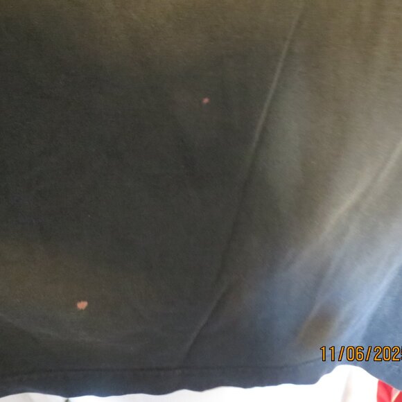 Men's Nautica 3 XL Black Short Sleeve T-Shirt with 2 small bleach stains - Picture 5 of 6